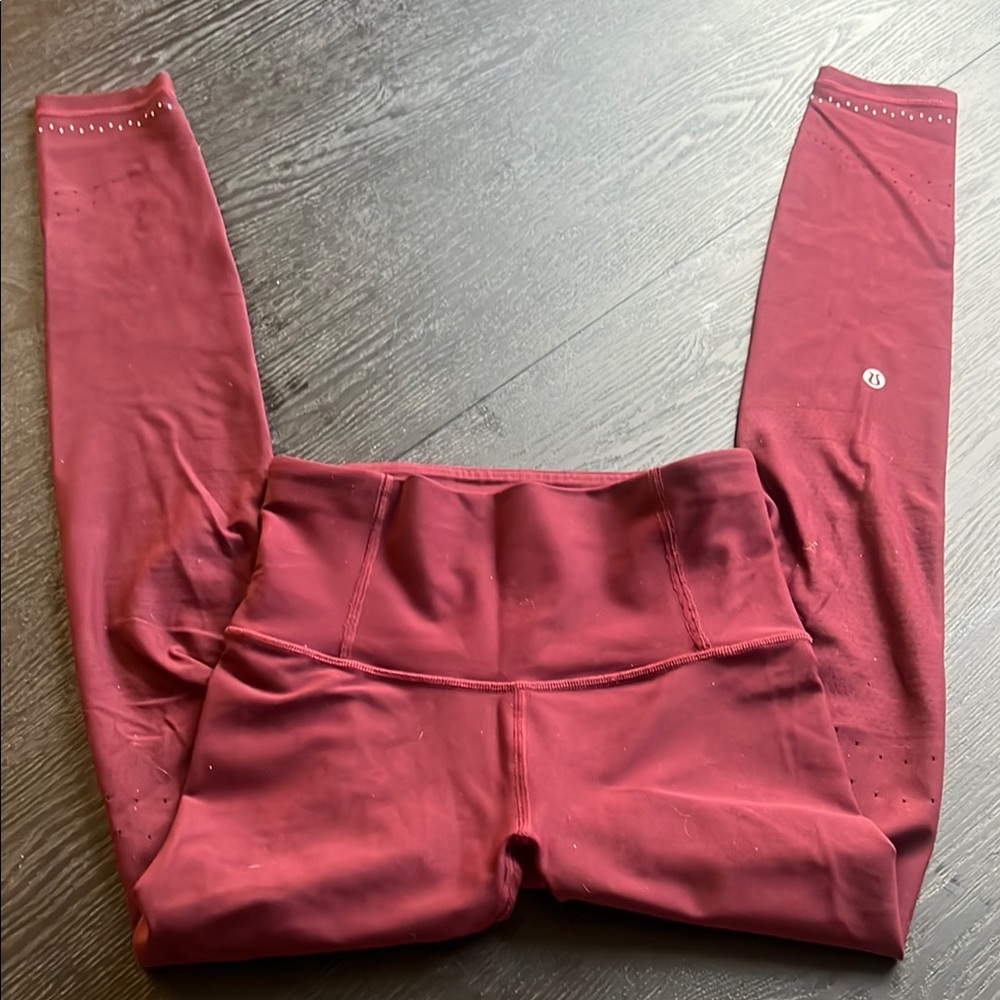 lululemon athletica burgundy leggings